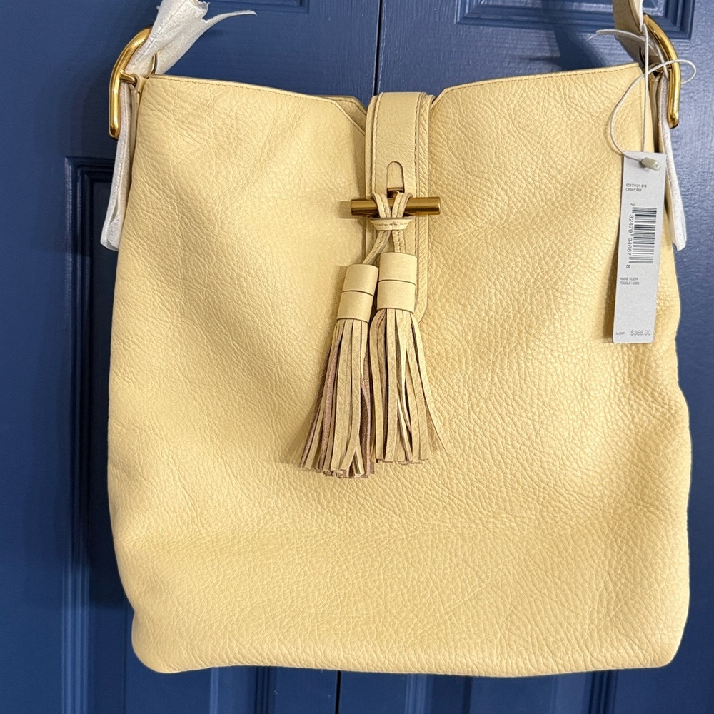 Anne Klein Butter Yellow Leather Hobo Shoulder Bag Toggle Tassel NWT - Picture 3 of 10